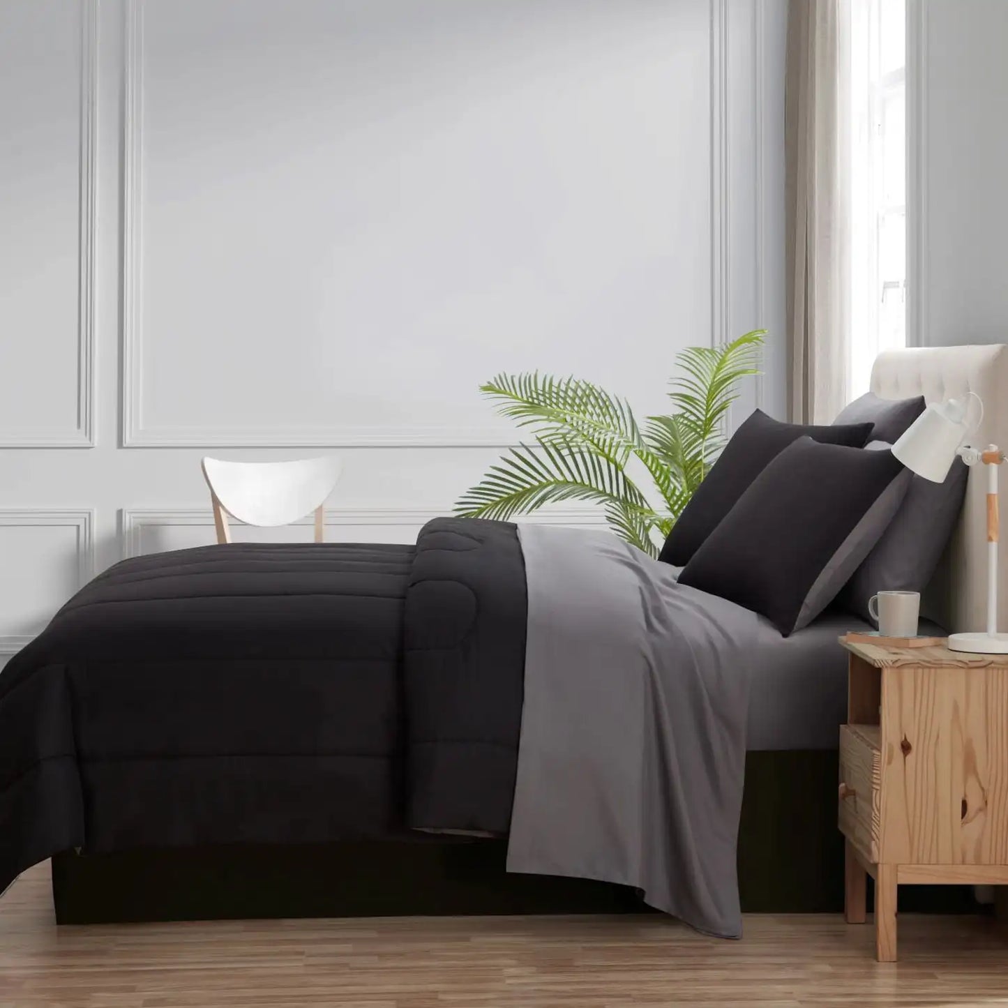 Queen Black Reversible 7-Piece Set, Comforter, Sheets , Pillow Cases, Shams