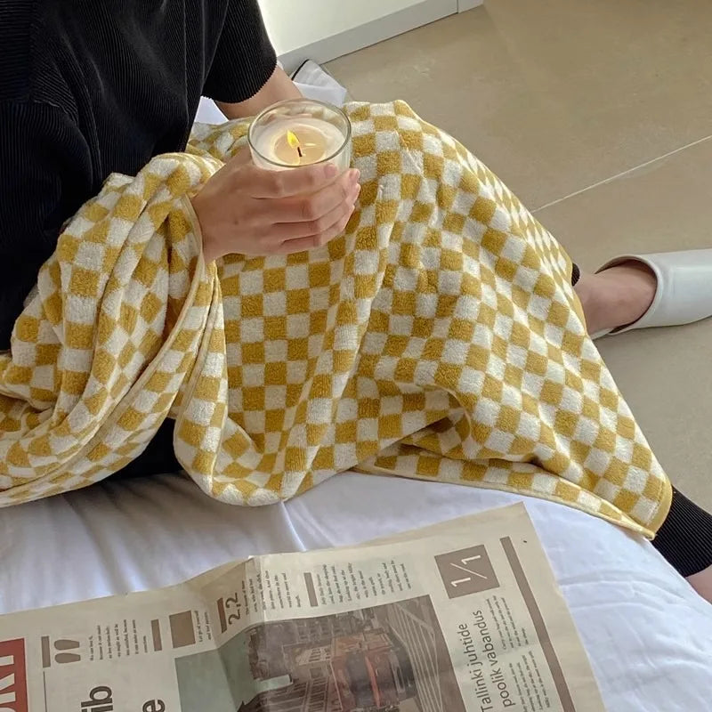 Vintage Checkerboard Bath Towel, Absorbent, Comfortable