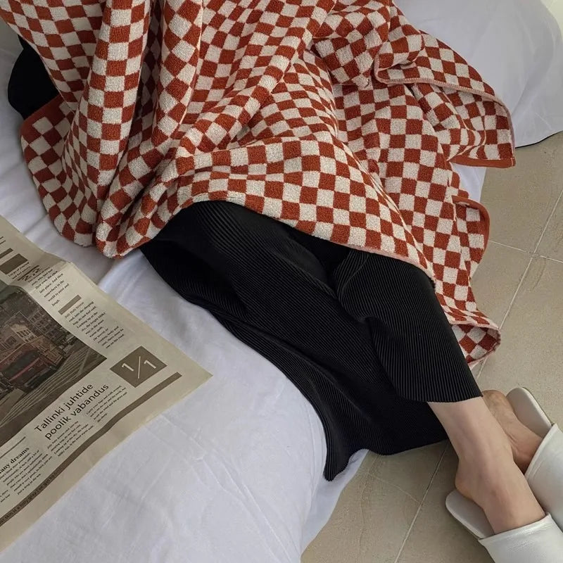 Vintage Checkerboard Bath Towel, Absorbent, Comfortable
